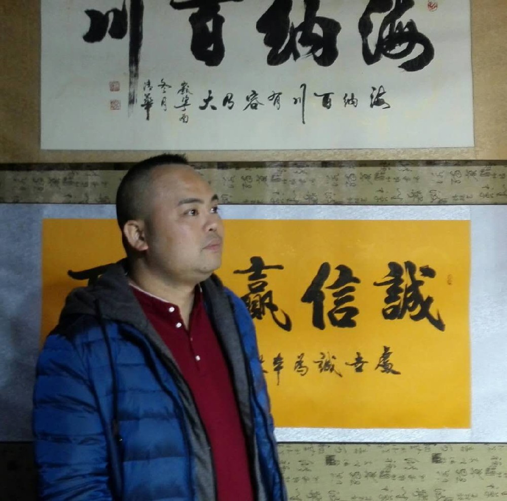 漓龙画院院长钱德生